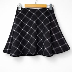 Y2K STREETWEAR SOCIETY | Scuba Flare Mini Skirt | Checkered Skater